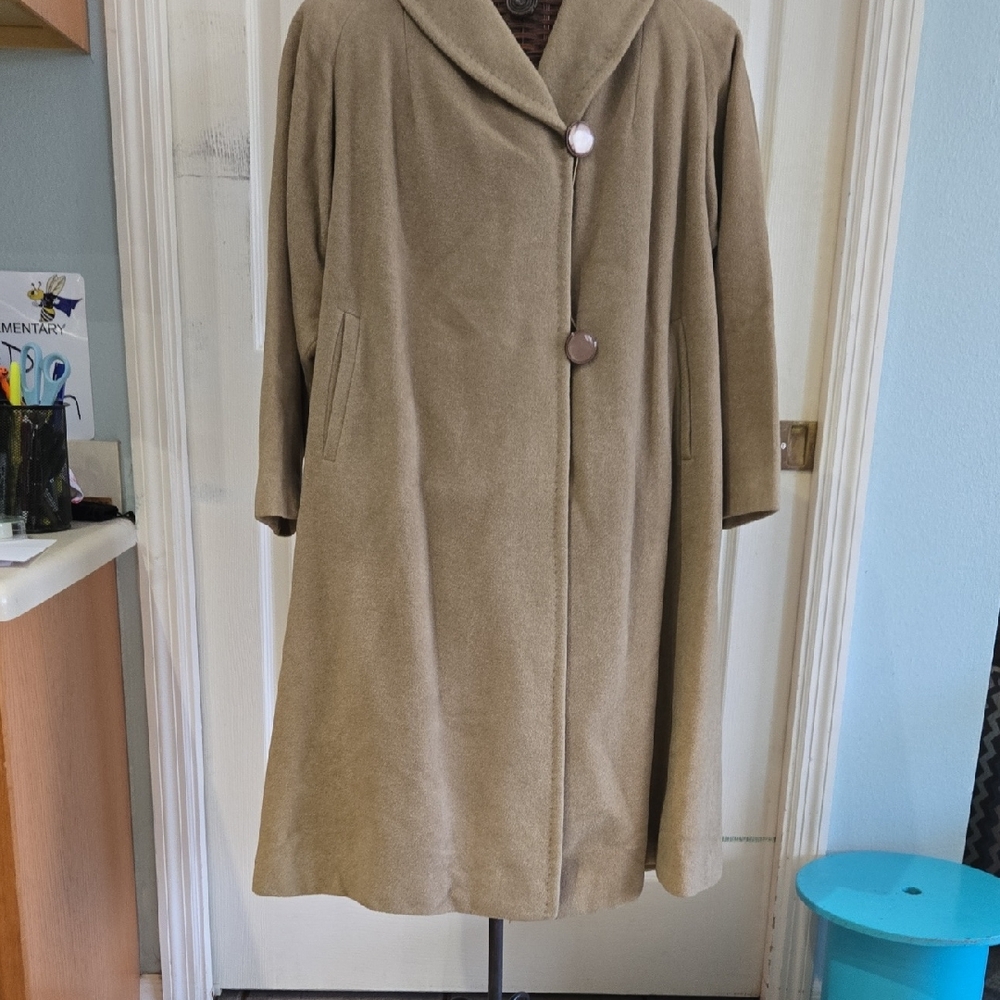 Joseph Horne Co. Vintage 1940' Wool Tan Women's Coat
